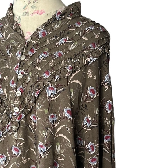 The Drop Cottage Core Olive Floral Ruffle Blouse by Ashley Robertson  XL NWT - Picture 6 of 16